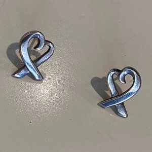 Tiffany & Co. Paloma Picasso Loving Heart earrings - sterling silver